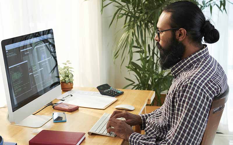 Team of doctors working